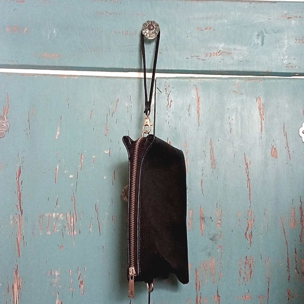 Black Sax Clutch